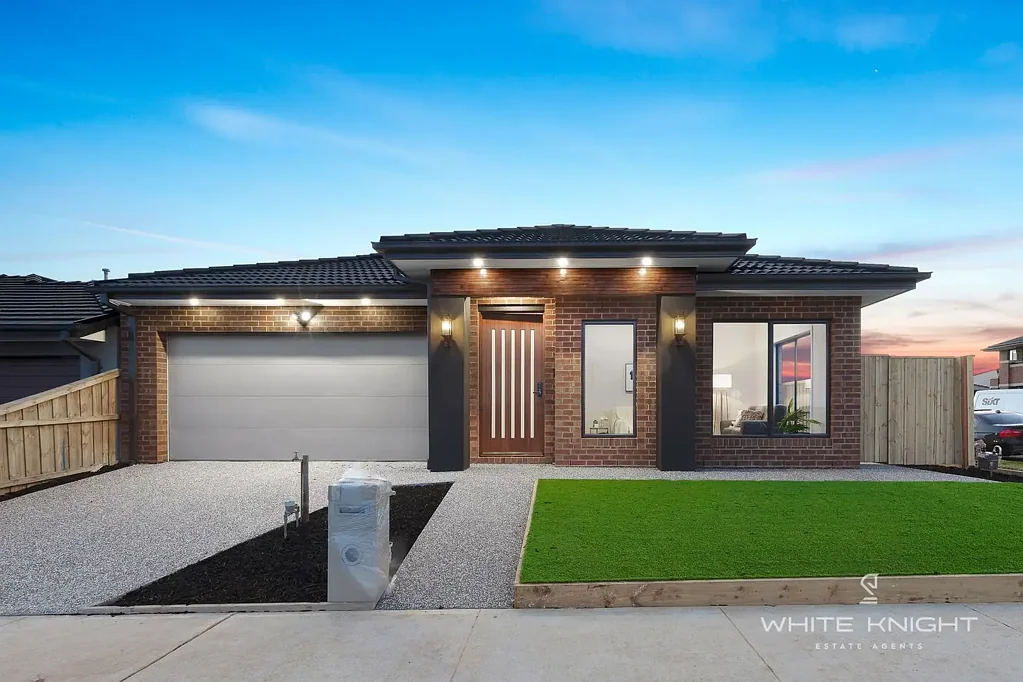Fraser Rise 4Moenga BRAND NEW PREMIUM HOME!