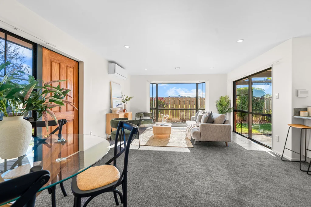 Bromley 3房  Move-In Ready & Must Go