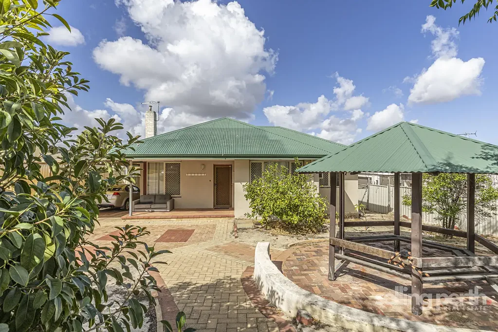 12 Felpham Street, Balga, WA 6061