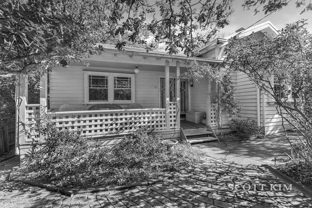 10 Broughton Road, Surrey Hills, VIC 3127
