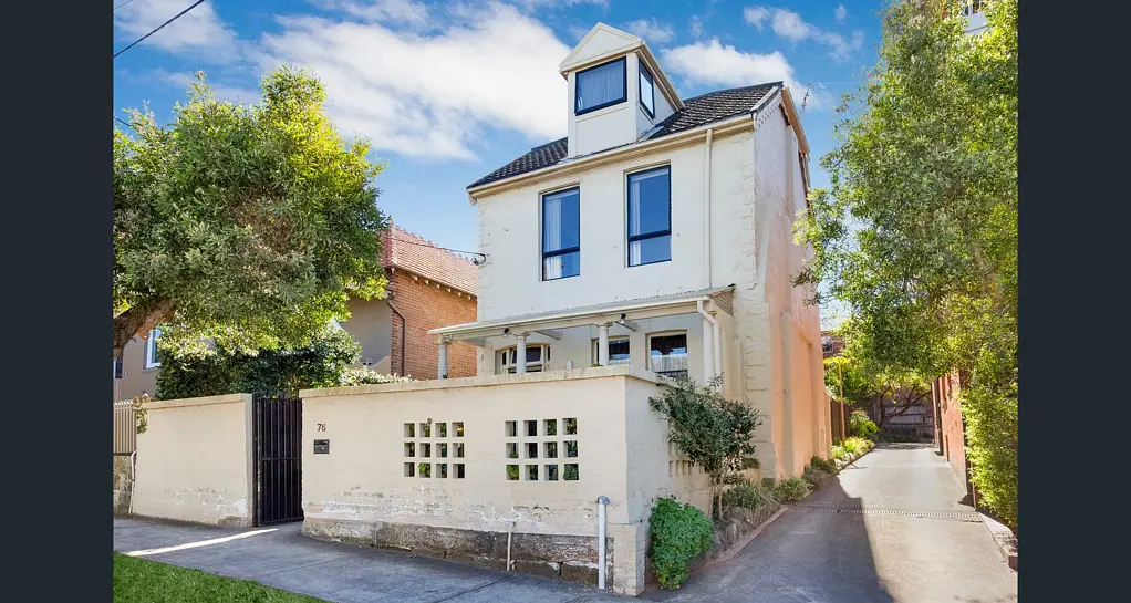 Affordable Studio Living in the Heart of Neutral Bay