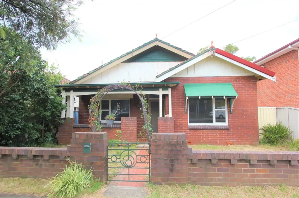 Spacious & Convenient Family Home in Prime Hurstville Location