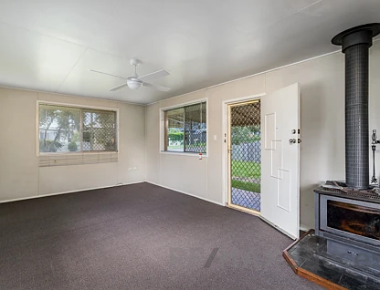 15 Dalgleish Street, South Toowoomba, Toowoomba, 3 कमरे, 1 बाथरूम, House