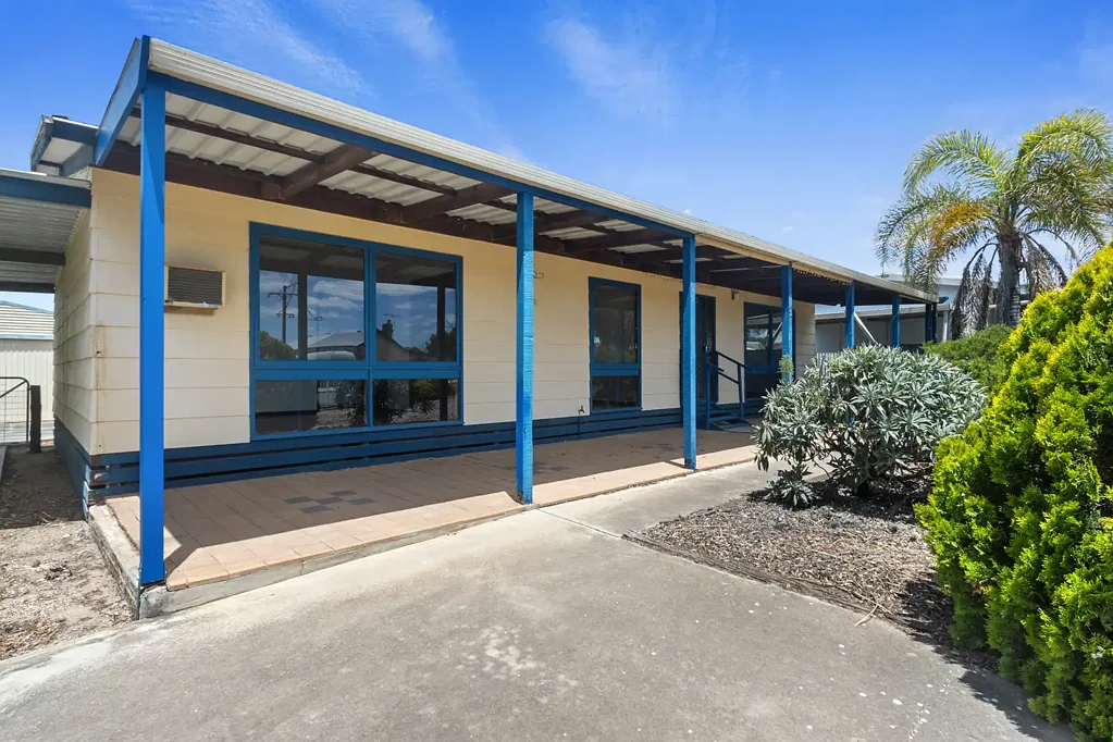 Ardrossan 3બેડરૂમ Comfortable Family Home on Generous Allotment