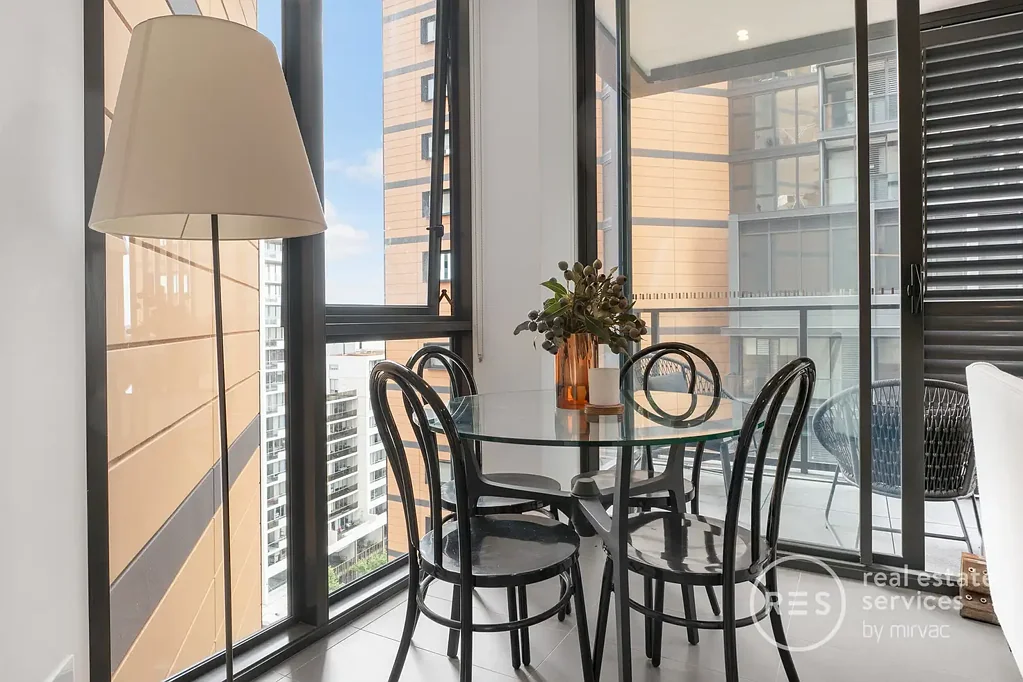 Furnished 1 Bedroom Apartment in Mirvac's St Leonards Square