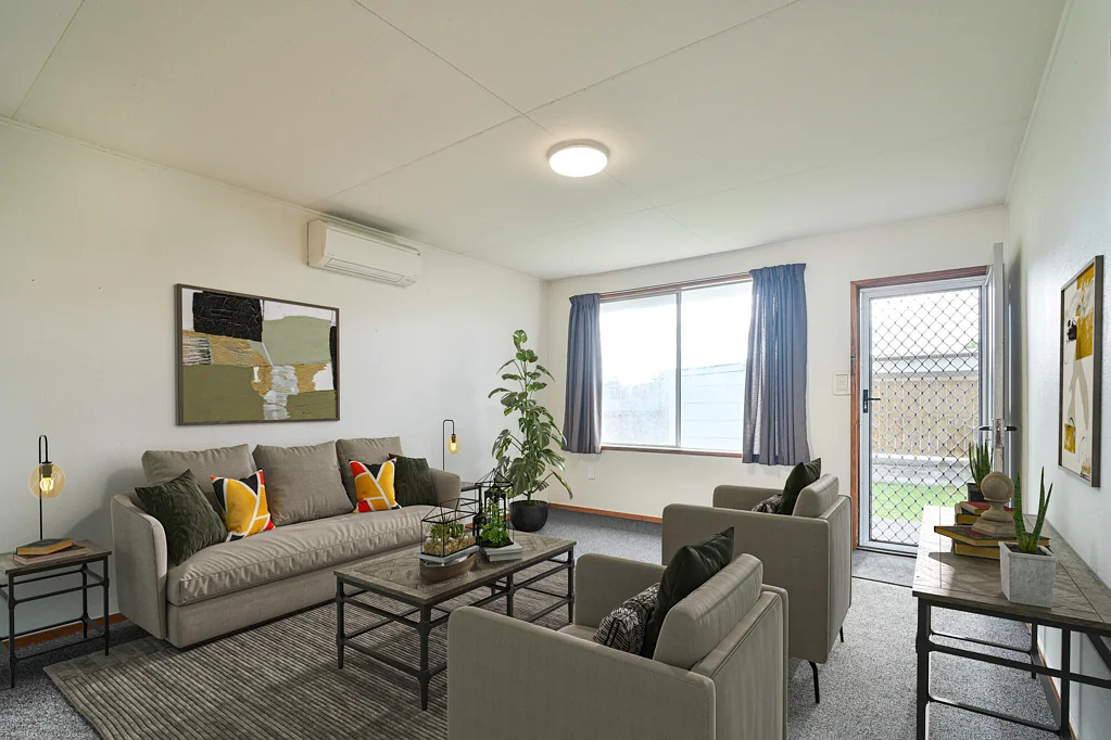 Saint Leonards 2 Bedroom Rear unit - price slashed