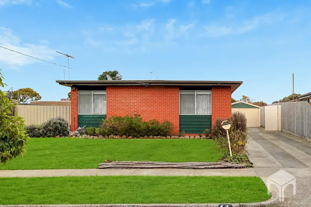 Comfortable Family Living in a Convenient Corio Location !