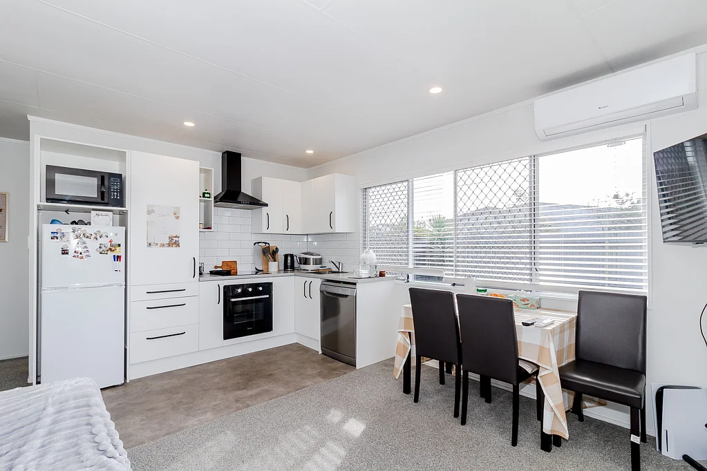 Tamatea 2chambre Budget Friendly - First Home / Rental Opportunity