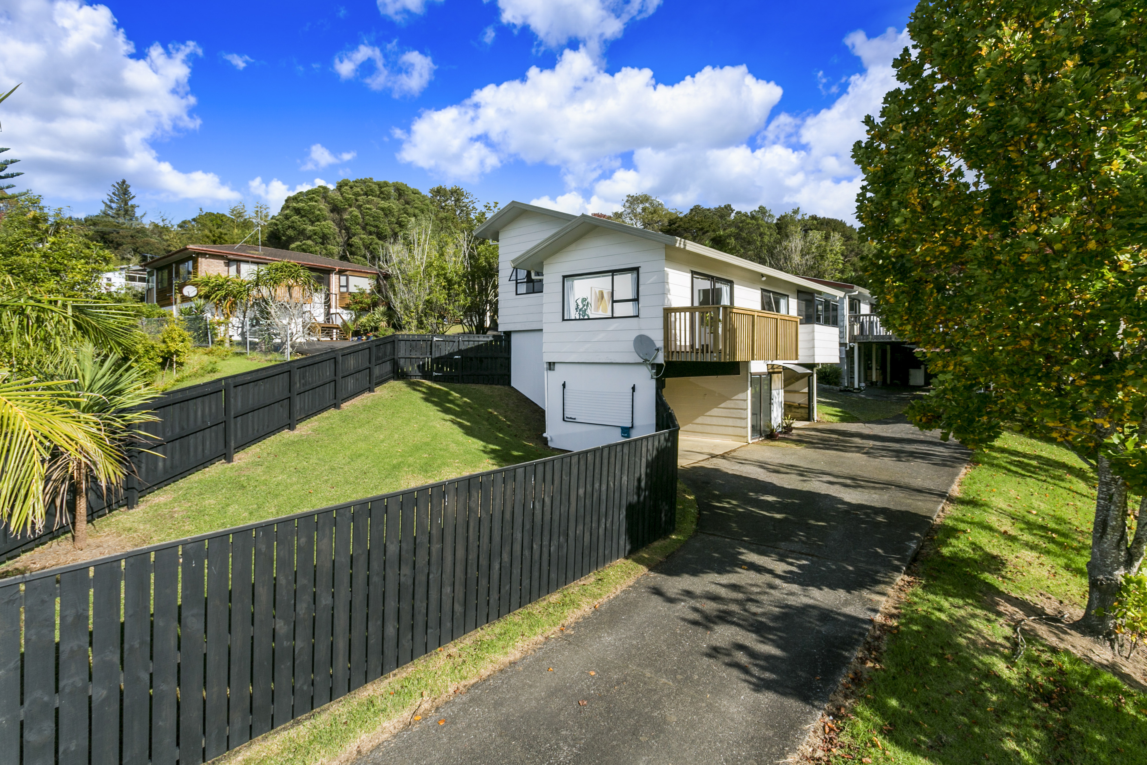 1/14 Greenvalley Rise, Glenfield, Auckland - North Shore, 3 phòng ngủ, 1 phòng tắm, House