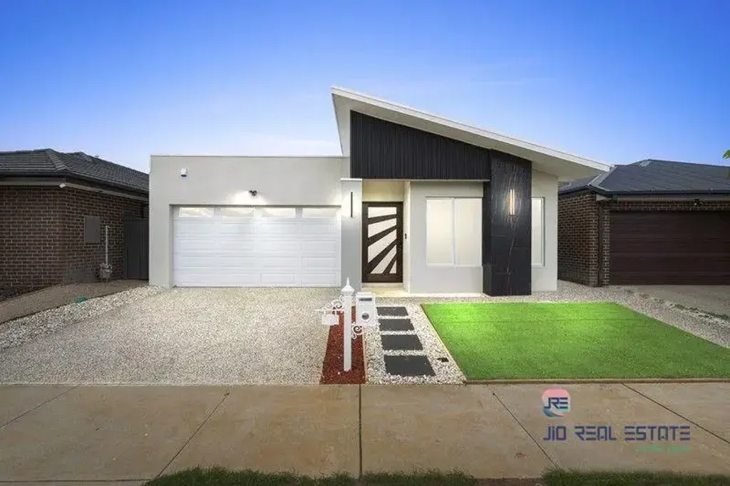 Melton South 4ਬੈੱਡਰੂਮ MOST UPGRADED/ DOUBLE ENSUITE HOME IN SKYLARK ESTATE (MELTON SOUTH)