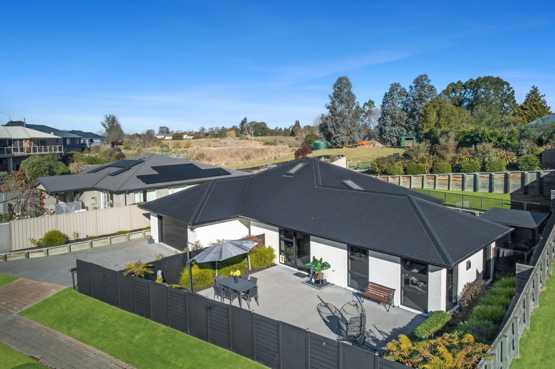 Weston 3બેડરૂમ Elegant, Modern, double glazed family home