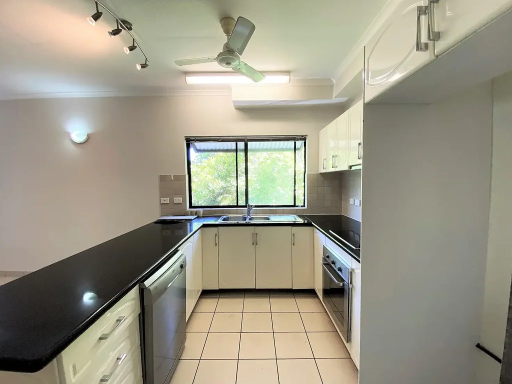 14/25 Sunset Drive, Coconut Grove, NT 810