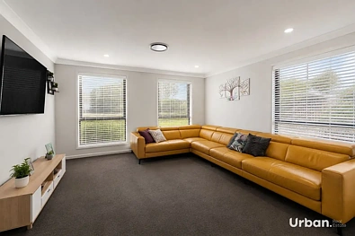 4 Bodalla Street, Tullimbar, NSW 2527, 4 habitaciones, 2 baños, House