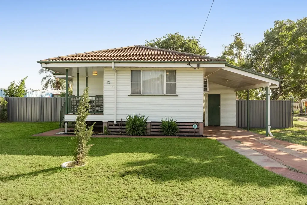 10 Milligan Street, Oakey, QLD 4401