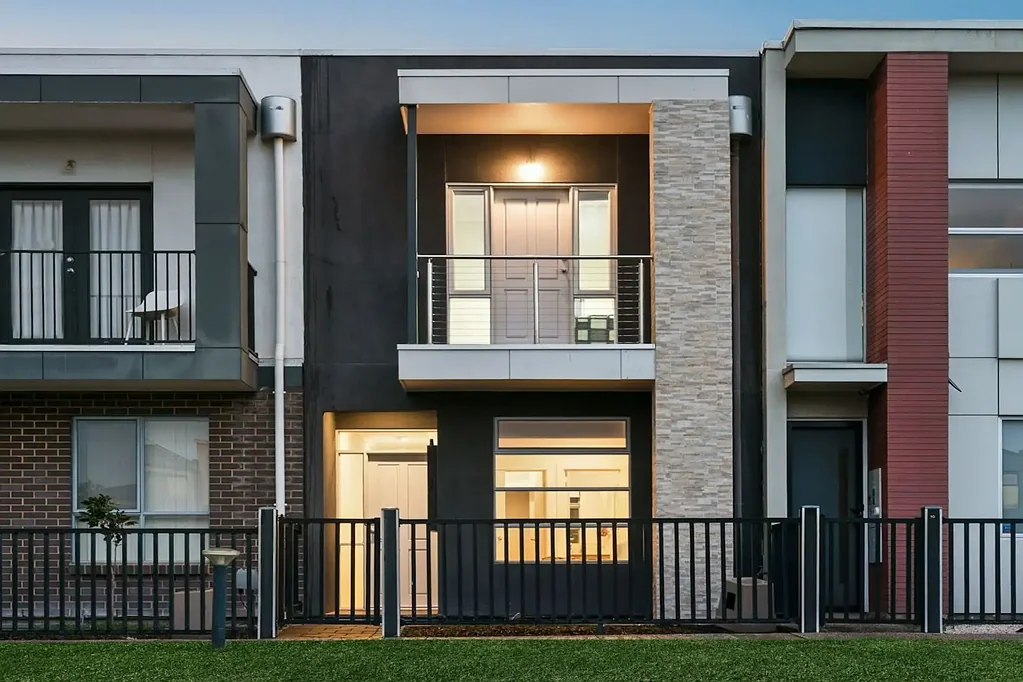 Lightsview 3Habitaciones Lightsview's Perfectly Modern Match.