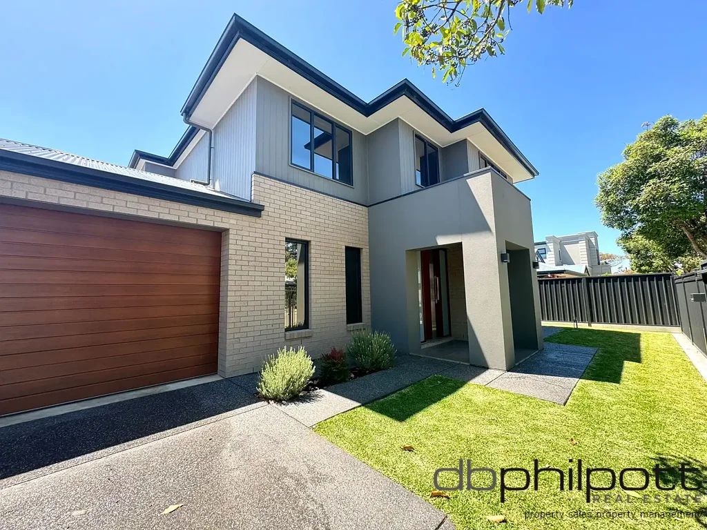 Beautiful, Modern 4-Bedroom Family Home!