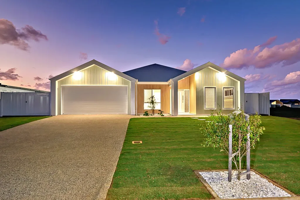Ashfield 4غرفة نوم BRAND NEW…. NEVER LIVED IN… GREAT LAYOUT…. GREAT ESTATE!