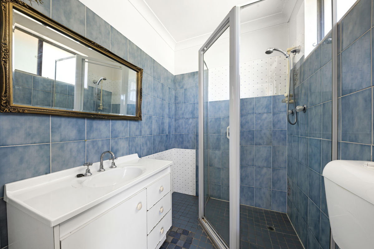 11 LENA ST, GRANVILLE NSW 2142, 0 Kuwarto, 0 Banyo, House