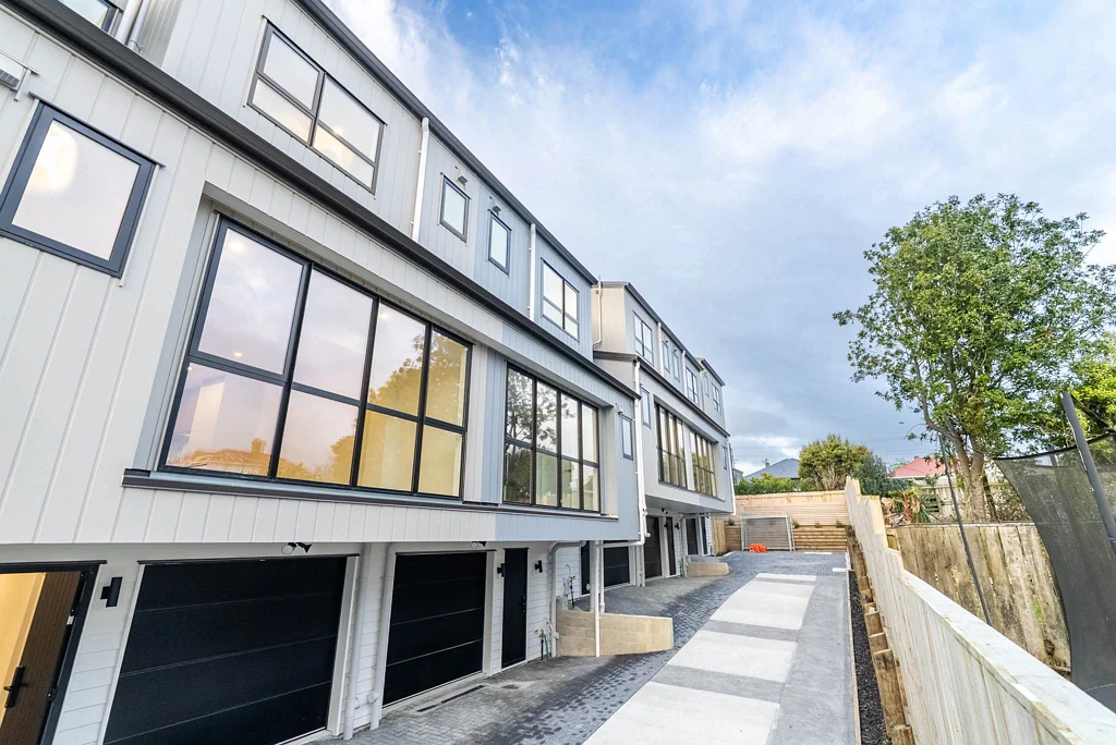 New Lynn 3 Bedroom Your First Home Starts Here