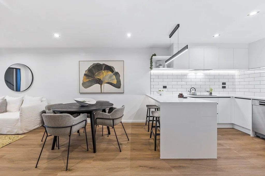 Mount Wellington 4 Bedroom Luxury Living Townhouse in Mount Wellington
