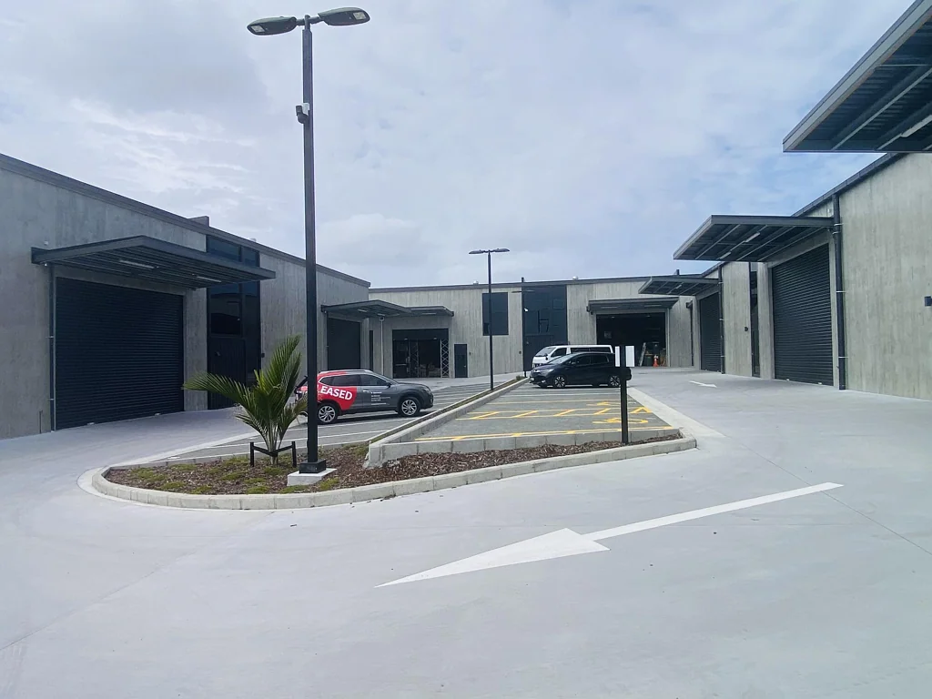 Te Atatu Peninsula Only 3 units remaining - 5 already leased