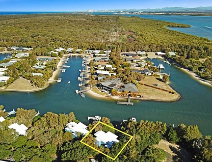 Villa 1 Couran Cove Resort, South Stradbroke, Gold Coast, 4 غرف, 2 حمامات, House