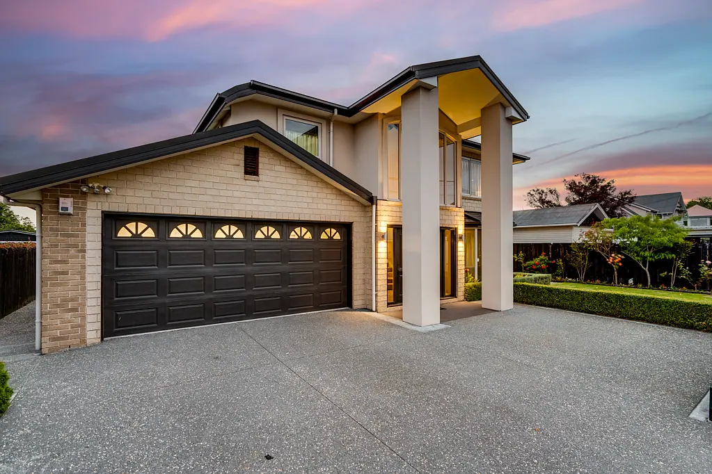 Fendalton 4Kwarto Vendor Has Moved Up North - MUST BE SOLD!