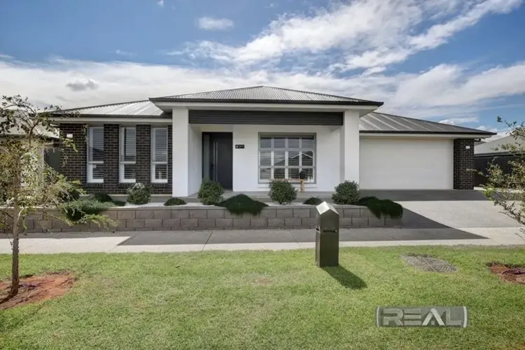 Riverlea Park 4 Bedroom Simply Stunning