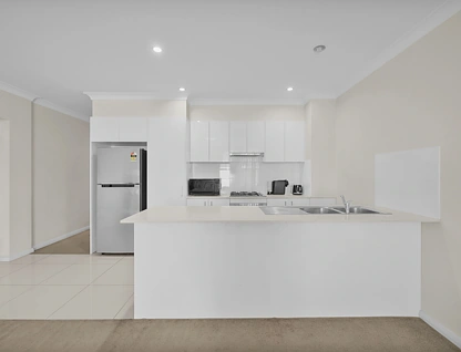 9/1 Glenmore Ridge Drive, Glenmore Park, Outer Western Sydney, 2 Kuwarto, 2 Banyo, Apartment