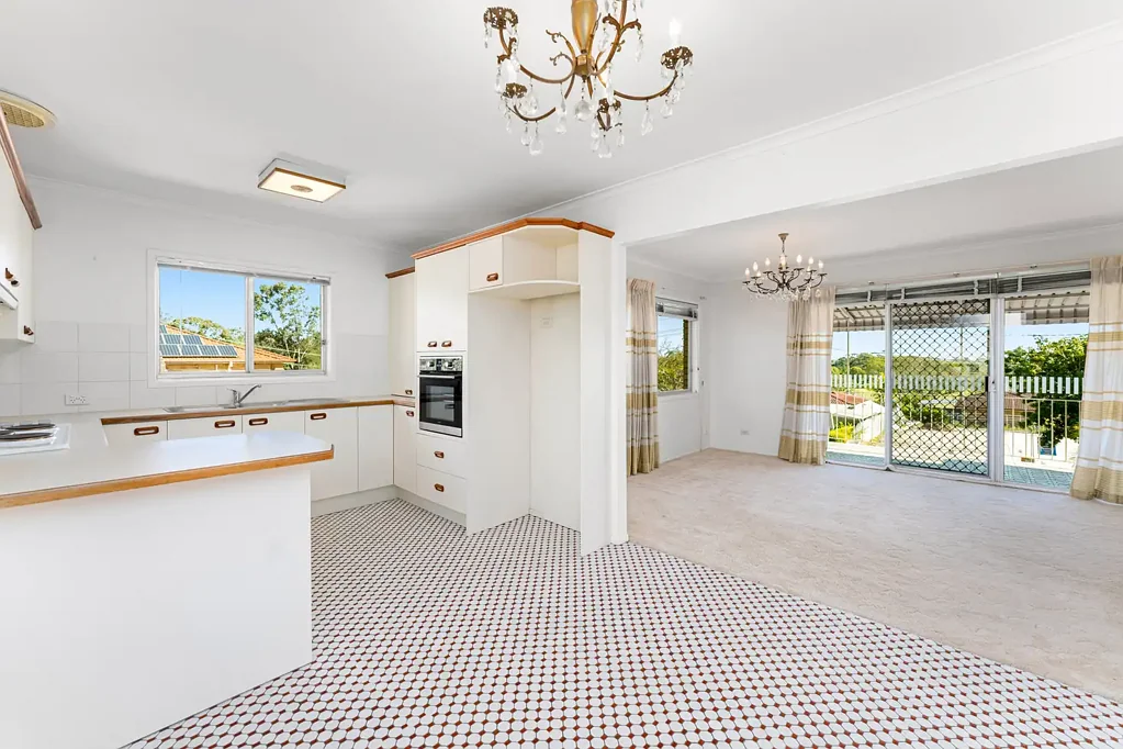 SPACIOUS HOME WITH VERSATILE LAYOUT