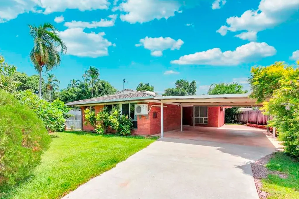 7 Strawbridge Crescent, Moulden, NT 830