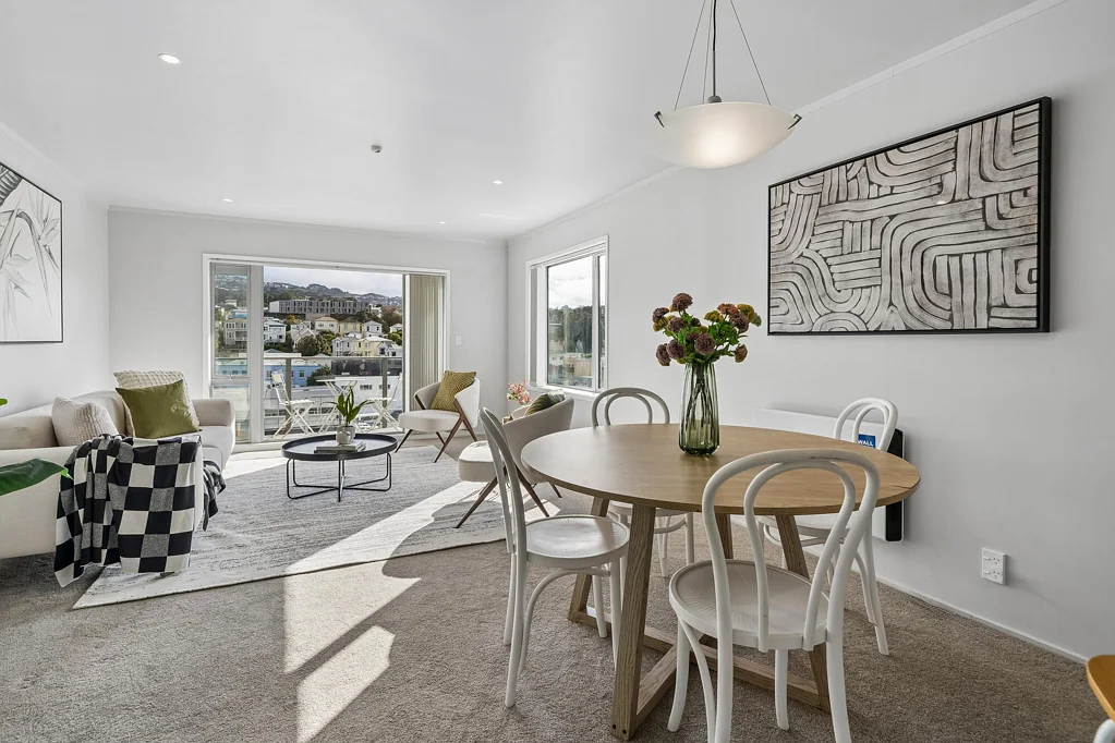 Mount Cook 2 Bedroom SUN,SPACE ,STORAGE & LOCATION