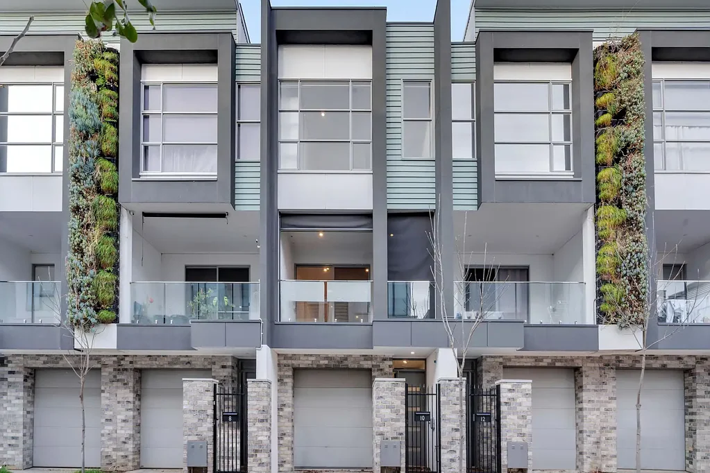 Prospect 4 Bedroom City-Fringe Living with Modern Comforts & Convenience
