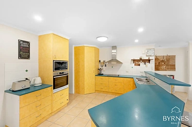 14 BRISTOL PL, CLINTON QLD 4680, 0 રૂમ, 0 બાથરૂમ, House