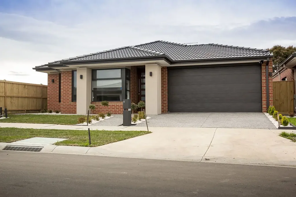 Luxury, Space and Location!