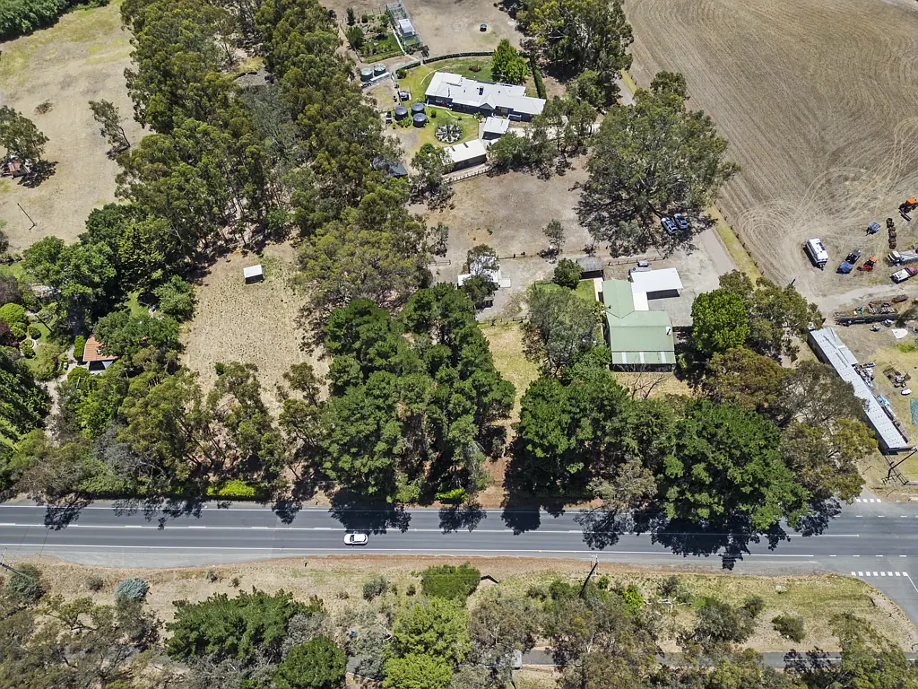 7 Walters Road, Oakbank, SA 5243