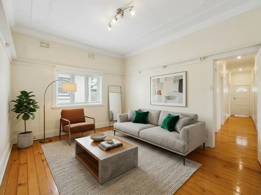Classic Coogee Charm in Boutique Beachside Setting