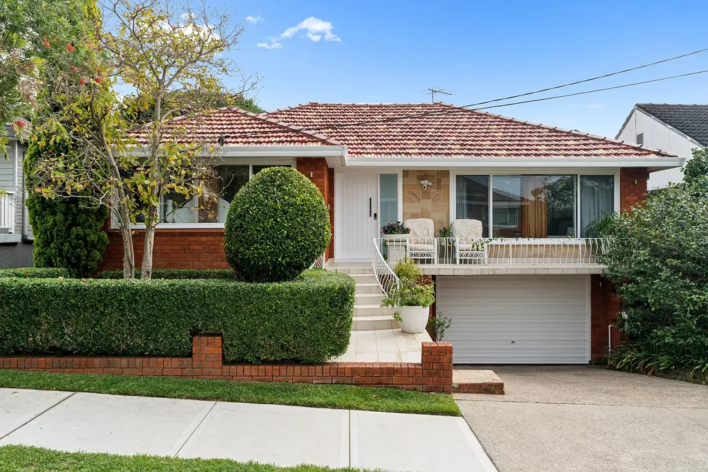 14 Chestnut Drive, Banksia, NSW 2216