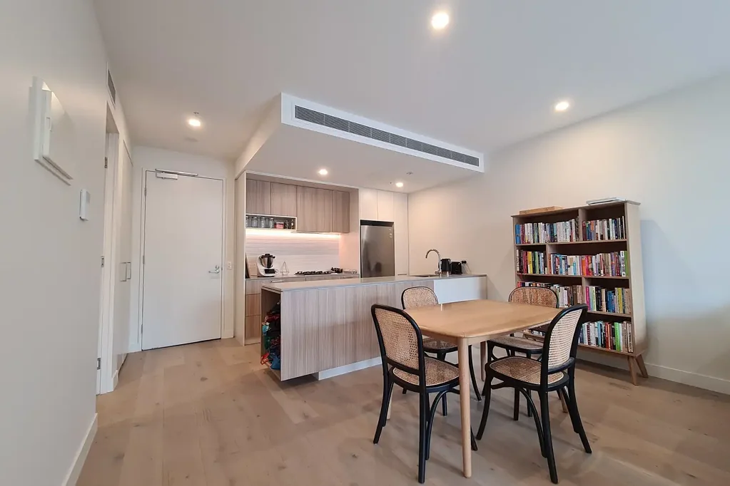 Fully Furnished Gem in East Brunswick Village