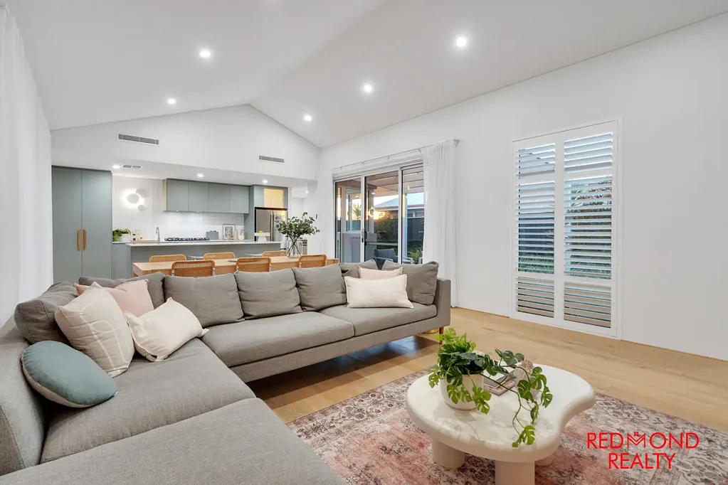 Mindarie 3房  COASTAL MASTERPIECE!