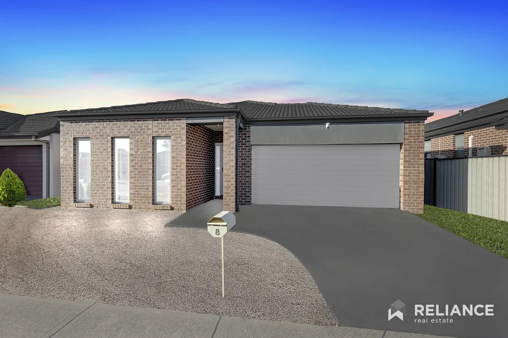 8 Black Wattle Road, Craigieburn, VIC 3064