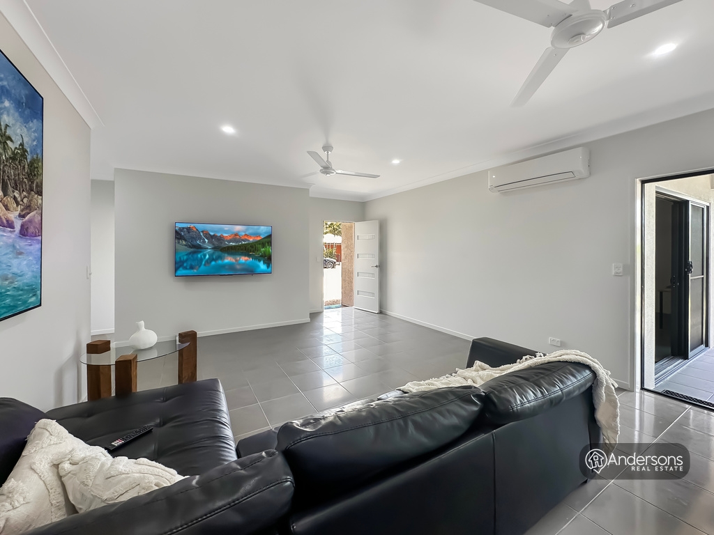 41 MIDSHIPMAN ST, SOUTH MISSION BEACH QLD 4852, 0房, 0浴, House