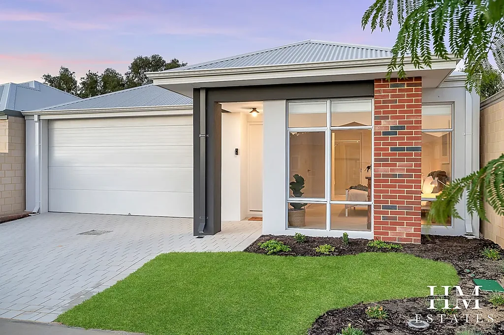 5 Arrowsmith Loop, South Guildford, WA 6055