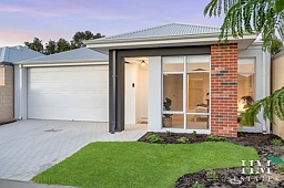 5 Arrowsmith Loop, South Guildford