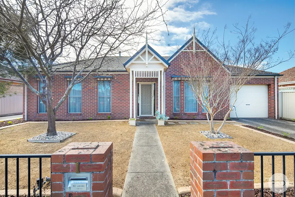 1/14 Park Street, Wendouree, VIC 3355