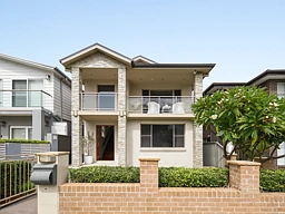 32 Bertram Street, Mortlake
