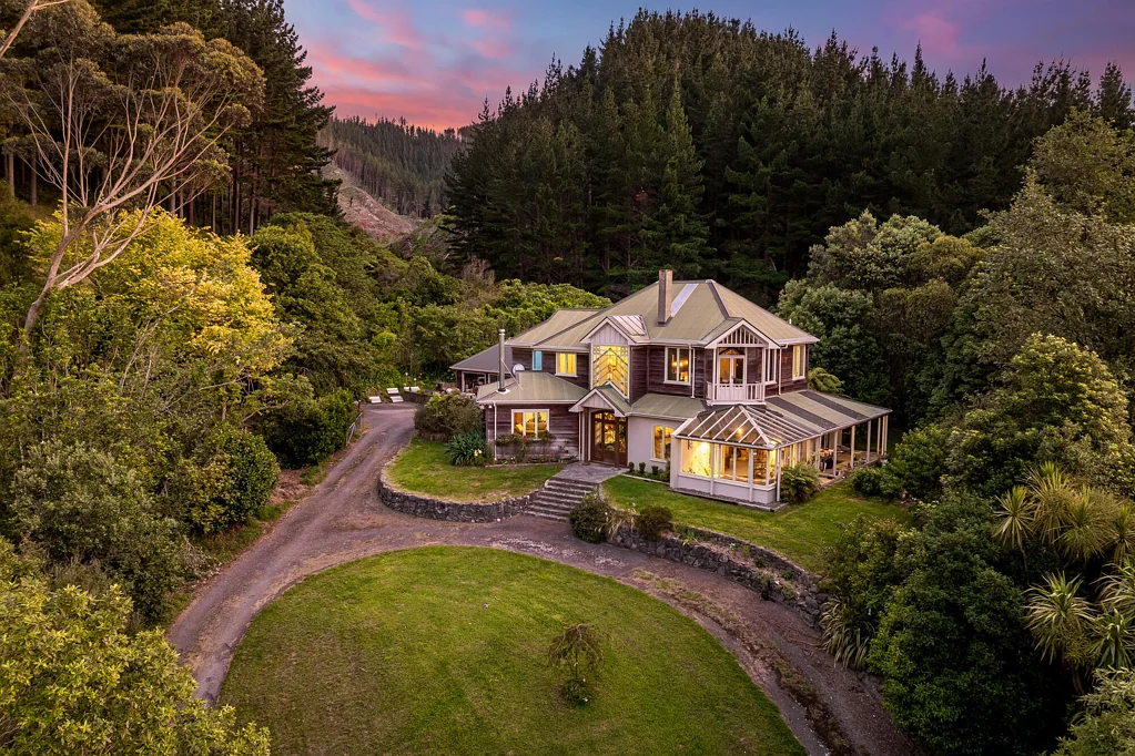 65 Valley Road, Paraparaumu, Kapiti Coast, Wellington