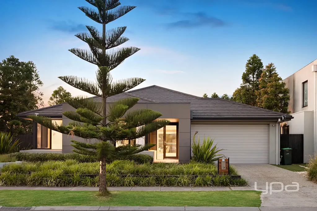 49 Citybay Drive, Point Cook, VIC 3030