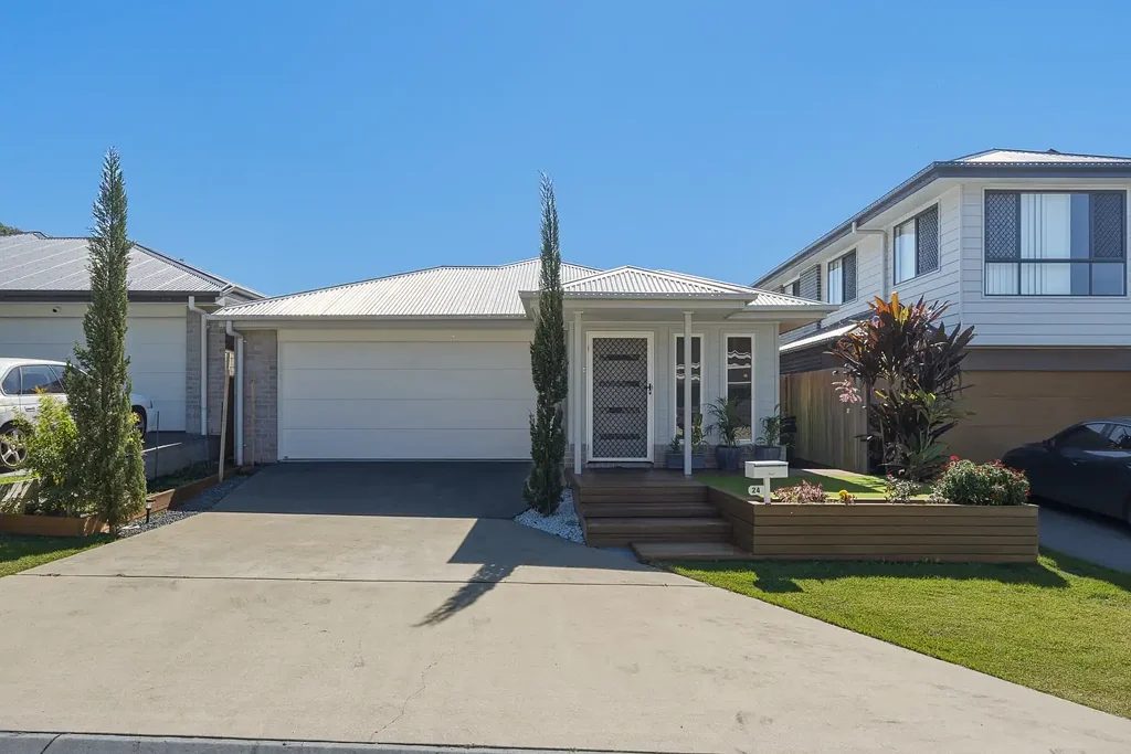 Griffin 4房 Griffin 黄金地段的轻松家庭生活 Effortless Family Living in a Prime Griffin Location
