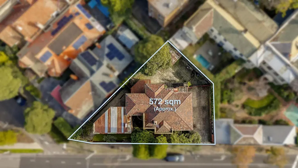 St Kilda 7 Slaapkamer Strategically Smart St Kilda Investment